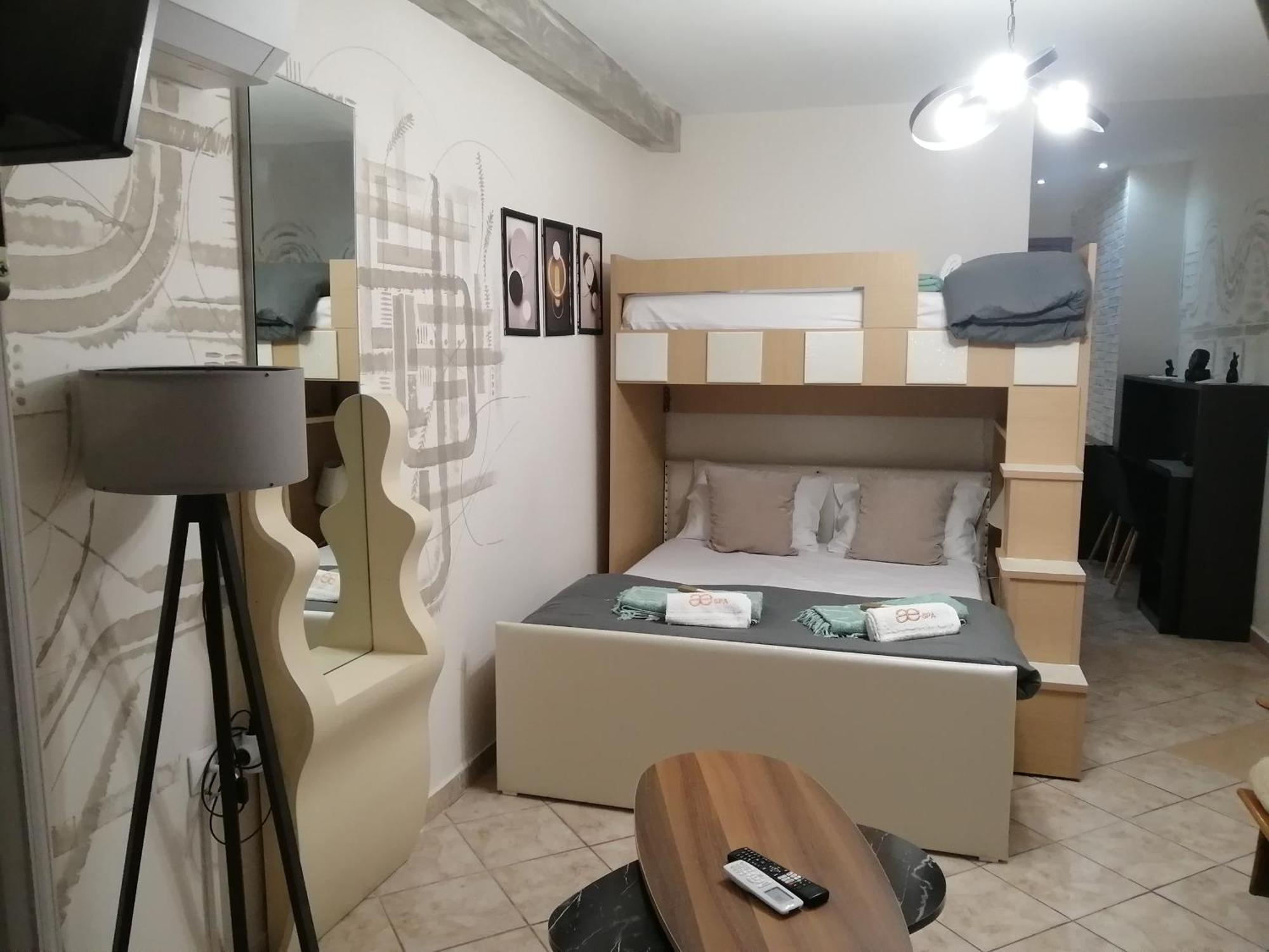 Sunshine Apartment 2 Alexandroupolis Buitenkant foto
